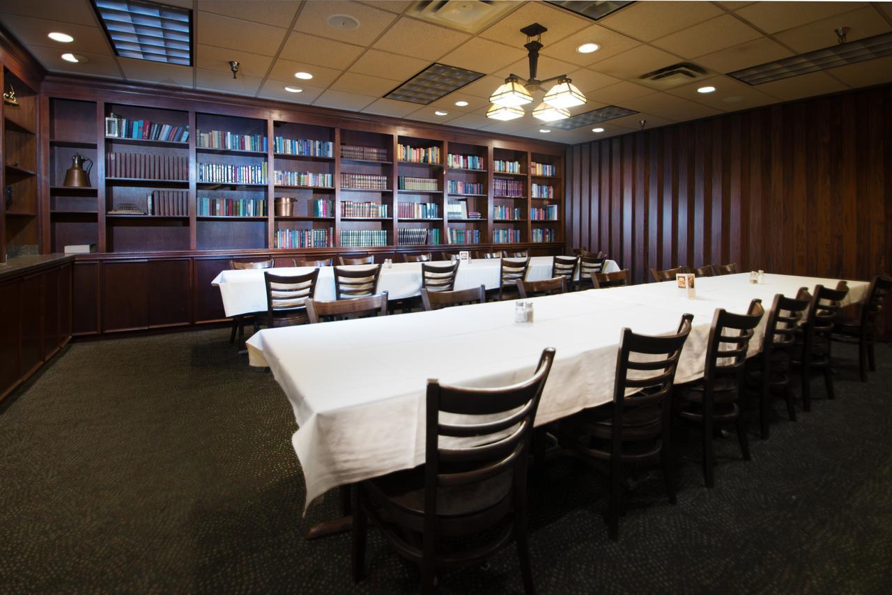 Crossroads Hotel And Huron Event Center מראה חיצוני תמונה